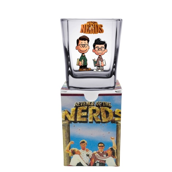 PEANUTS Versions of 80's Movies! SHOT GLASS/Matching Gift Box - Picture 11 of 16